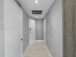 2900 NE 7th Ave 3901, Miami FL 33137