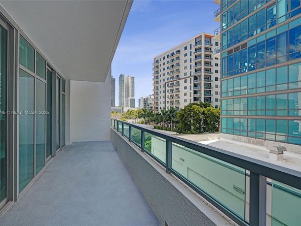 3301 NE 1st Ave L0302, Miami FL 33137