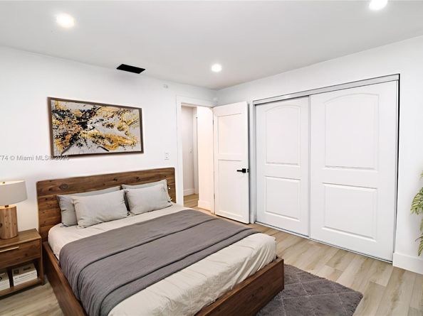 3611 NE 17th Ave, Pompano Beach FL 33064