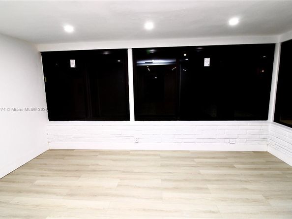 3611 NE 17th Ave, Pompano Beach FL 33064