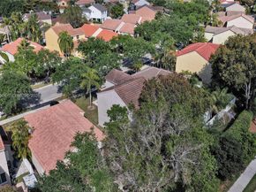 636 Sand Creek Cir, Weston FL 33327