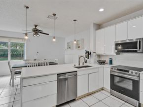 636 Sand Creek Cir, Weston FL 33327