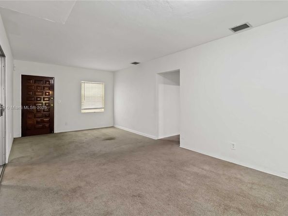 14520 Fillmore St, Miami FL 33176
