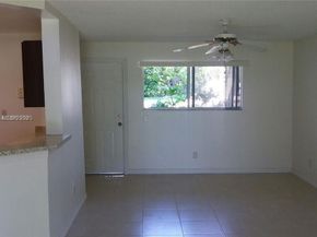 3441 NW 44th St 106, Oakland Park FL 33309