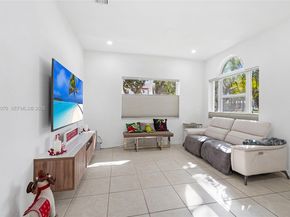 12763 SW 50th st, Miramar FL 33027
