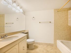 600 NE 36th St 1109, Miami FL 33137