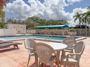301 Racquet Club Rd 203, Weston FL 33326