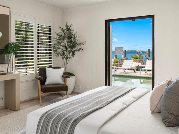 4640 N Bay Rd, Miami Beach FL 33140