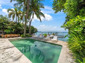 4640 N Bay Rd, Miami Beach FL 33140