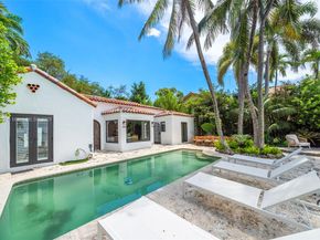 4640 N Bay Rd, Miami Beach FL 33140