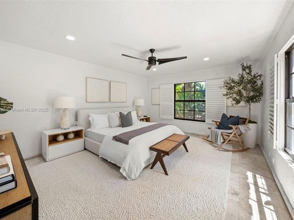 4640 N Bay Rd, Miami Beach FL 33140
