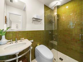 4640 N Bay Rd, Miami Beach FL 33140