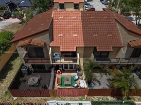 10194 SW 77th Ct, Miami FL 33156