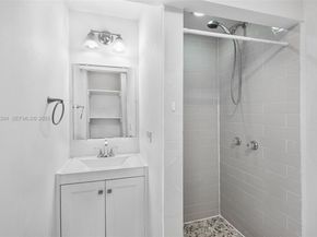 2862 SW 38th Ct, Miami FL 33134