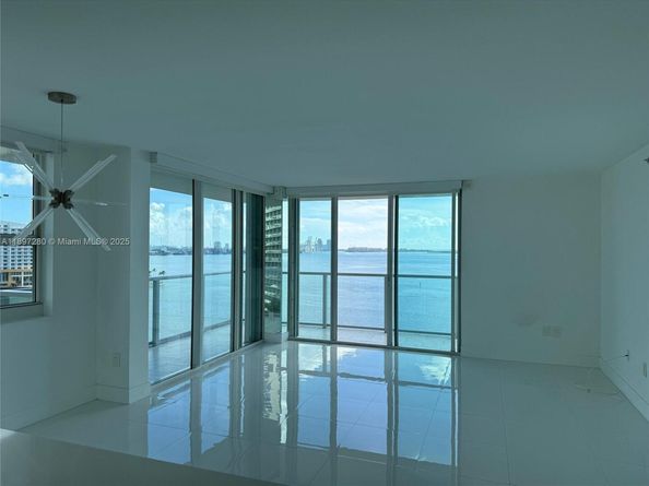 1155 Brickell Bay Dr 1210, Miami FL 33131
