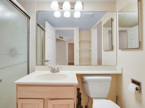 1280 S Alhambra Cir 2206, Coral Gables FL 33146