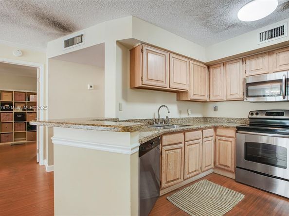 1280 S Alhambra Cir 2206, Coral Gables FL 33146