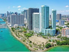1900 N Bayshore Dr 3909, Miami FL 33132