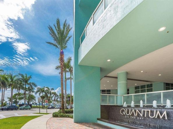 1900 N Bayshore Dr 3909, Miami FL 33132