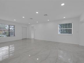 2960 NW 165th St, Miami Gardens FL 33054