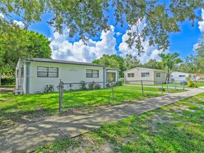 2960 NW 165th St, Miami Gardens FL 33054