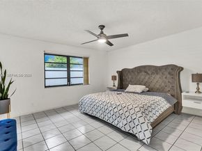 806 NE 6th St, Hallandale Beach FL 33009