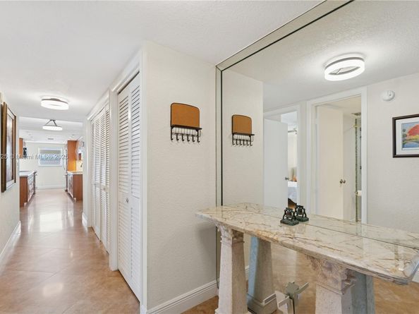 1160 Hillsboro Mile 901, Hillsboro Beach FL 33062