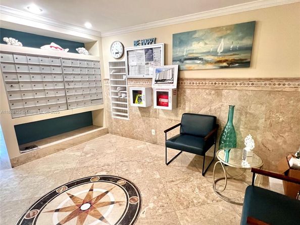 1160 Hillsboro Mile 901, Hillsboro Beach FL 33062