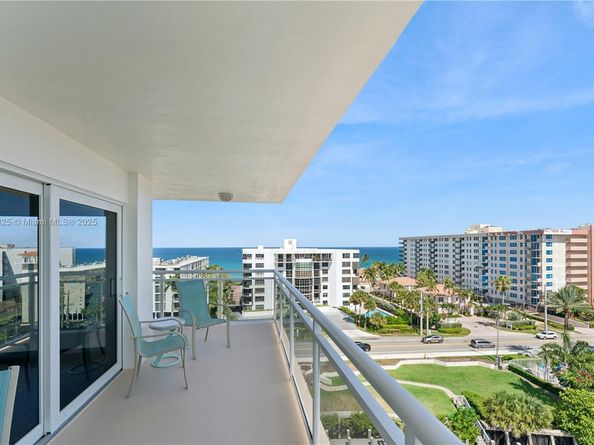 1160 Hillsboro Mile 901, Hillsboro Beach FL 33062