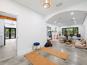 5981 NE 6th Ave, Miami FL 33137