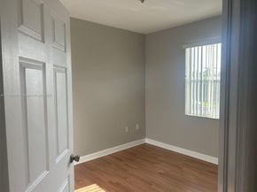 2933 SE 2nd St 20, Homestead FL 33033
