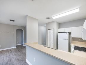 2933 SE 2nd St 20, Homestead FL 33033