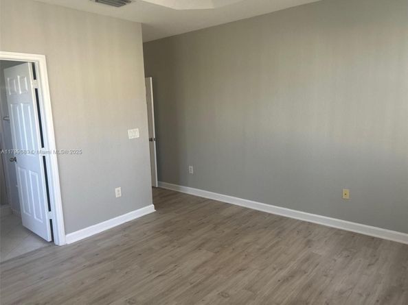 2933 SE 2nd St 20, Homestead FL 33033