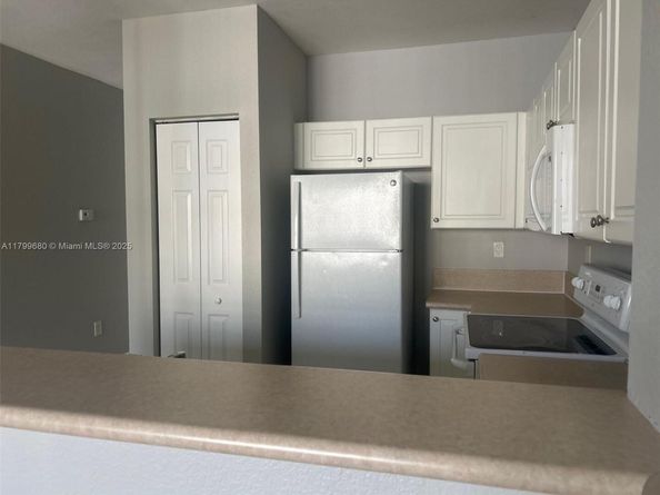 2933 SE 2nd St 20, Homestead FL 33033