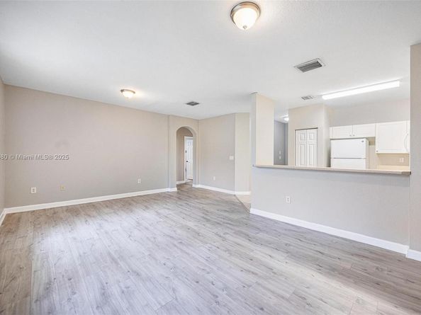 2933 SE 2nd St 20, Homestead FL 33033