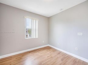 2933 SE 2nd St 20, Homestead FL 33033