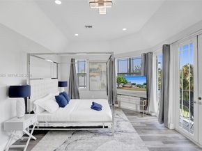 6 Little Harbor Way, Deerfield Beach FL 33441