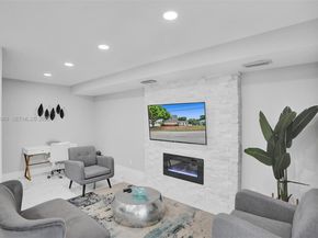 6 Little Harbor Way, Deerfield Beach FL 33441