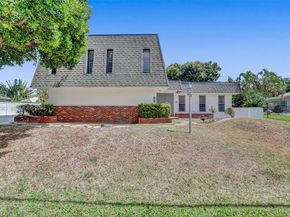 6 Little Harbor Way, Deerfield Beach FL 33441