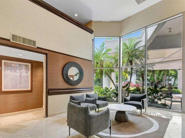 3400 NE 192nd St 1606, Aventura FL 33180
