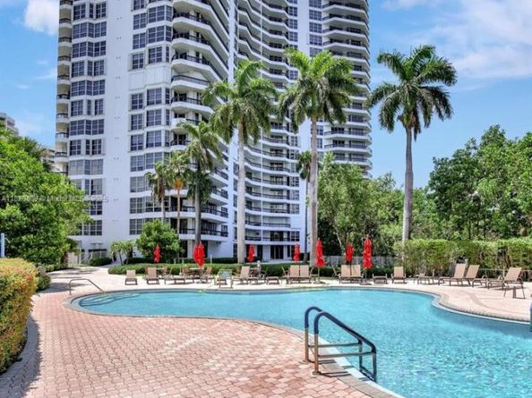 3400 NE 192nd St 1606, Aventura FL 33180