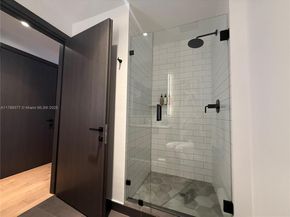 398 NE 5th St 2805, Miami FL 33132