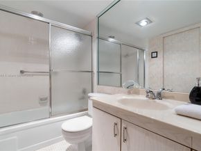 2201 Lucaya Bnd M2, Coconut Creek FL 33066