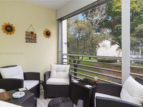 2201 Lucaya Bnd M2, Coconut Creek FL 33066