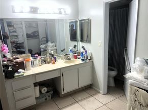 20515 E Country Club Dr 1646, Aventura FL 33180