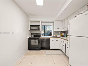 1000 Parkview Dr 222, Hallandale Beach FL 33009