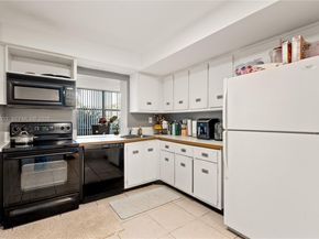 1000 Parkview Dr 222, Hallandale Beach FL 33009