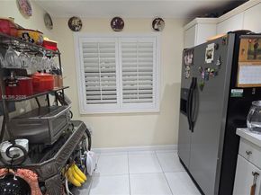 1101 Colony Point Cir 218, Pembroke Pines FL 33026