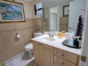 1101 Colony Point Cir 218, Pembroke Pines FL 33026