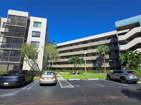 1101 Colony Point Cir 218, Pembroke Pines FL 33026